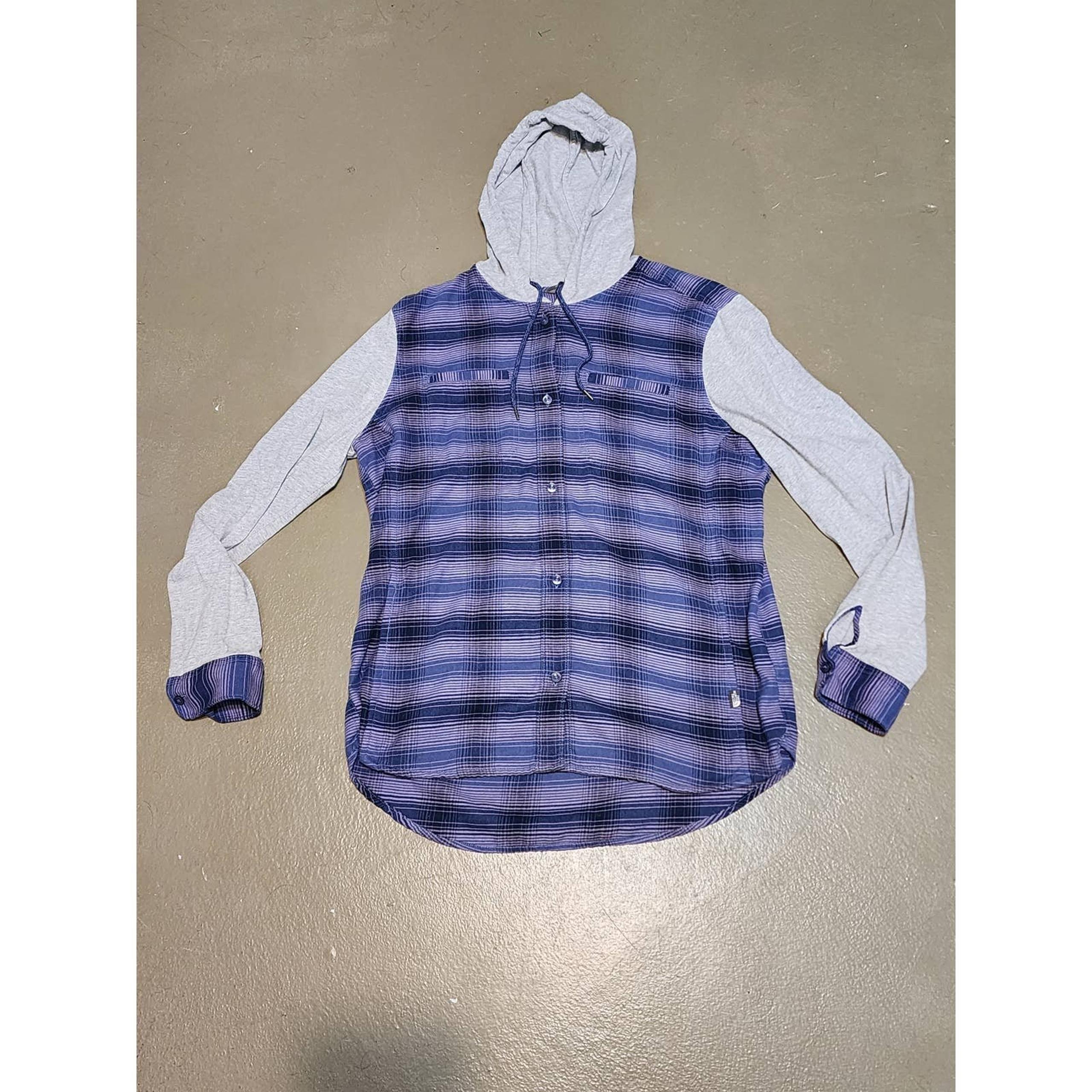 The North Face Top Women's Medium Purple Plaid Long Sleeve Button Up Casual Hood