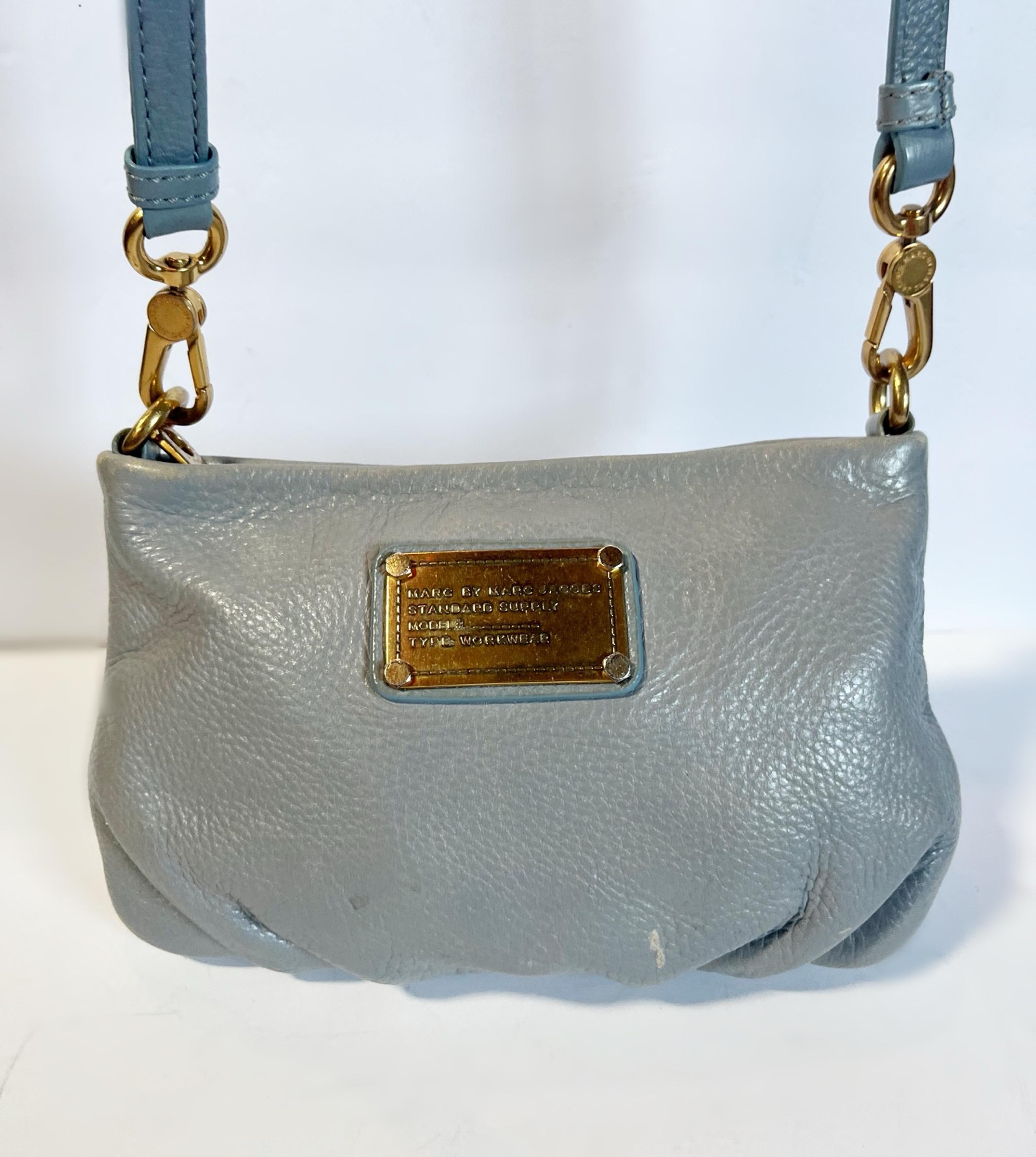 Marc Jacobs Vintage Light Blue gray mini pebble leather crossbody zip bag purse