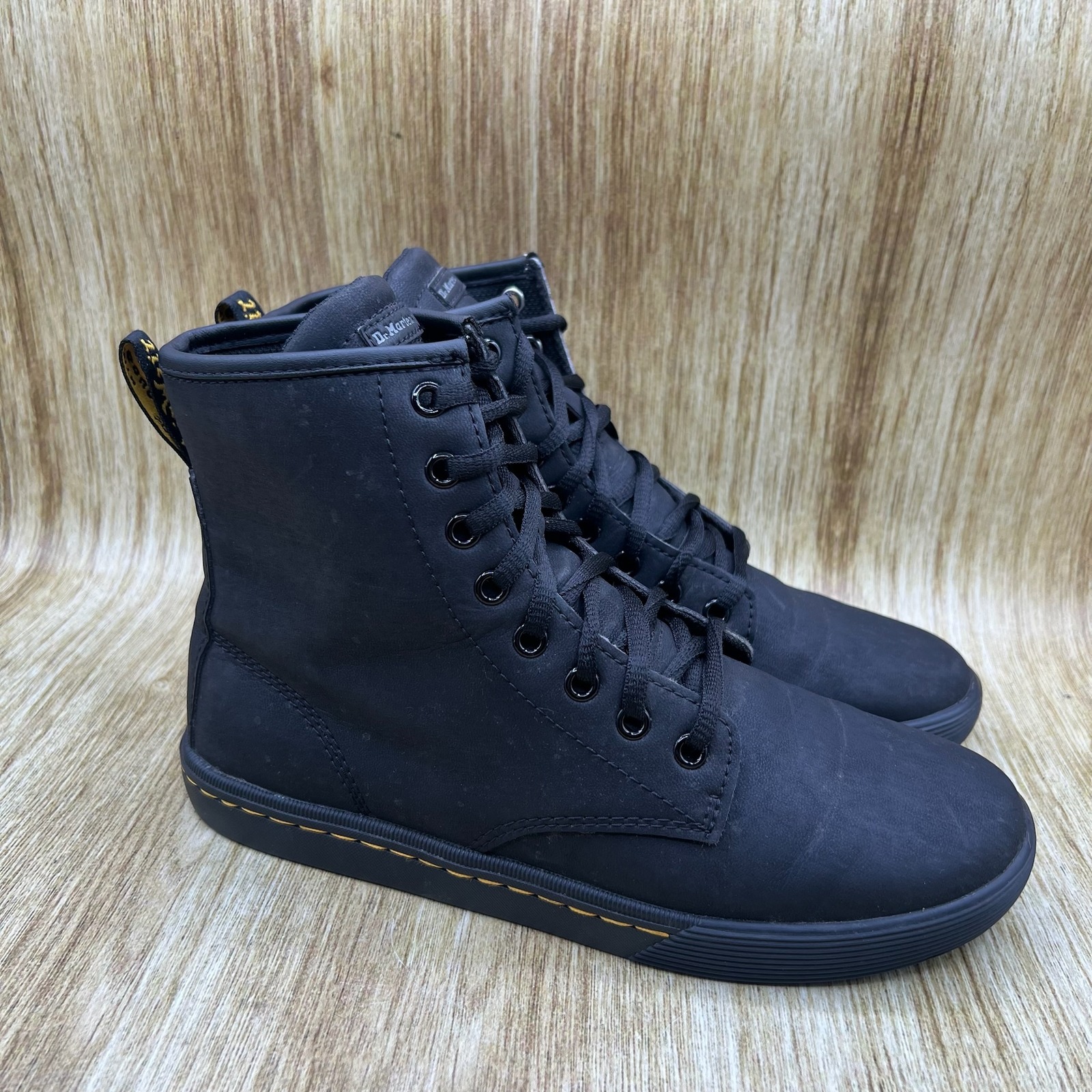 Martens Sheridan Women's Size Black Round Toe Eye Lace Up