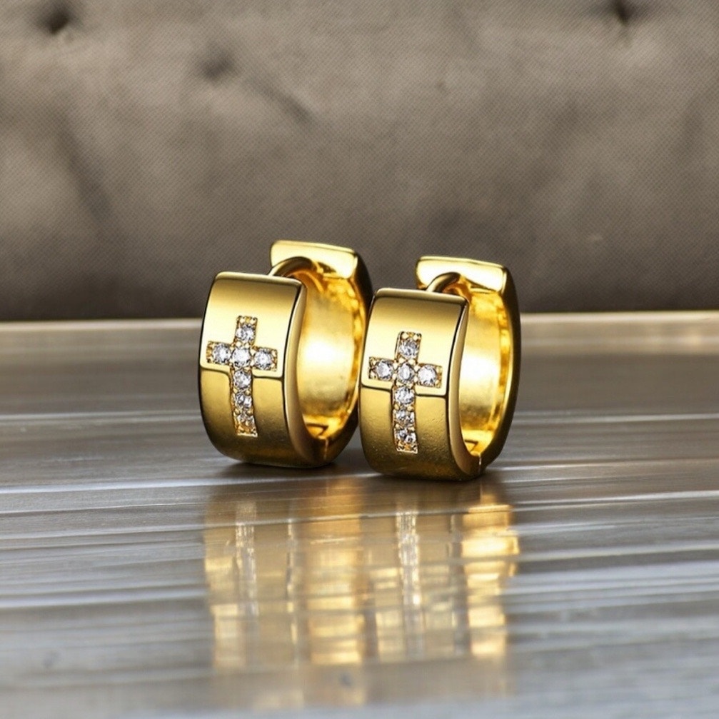 NEW 18K yellow gold CZ cross Christian huggie hoops earrings jewelry B5A