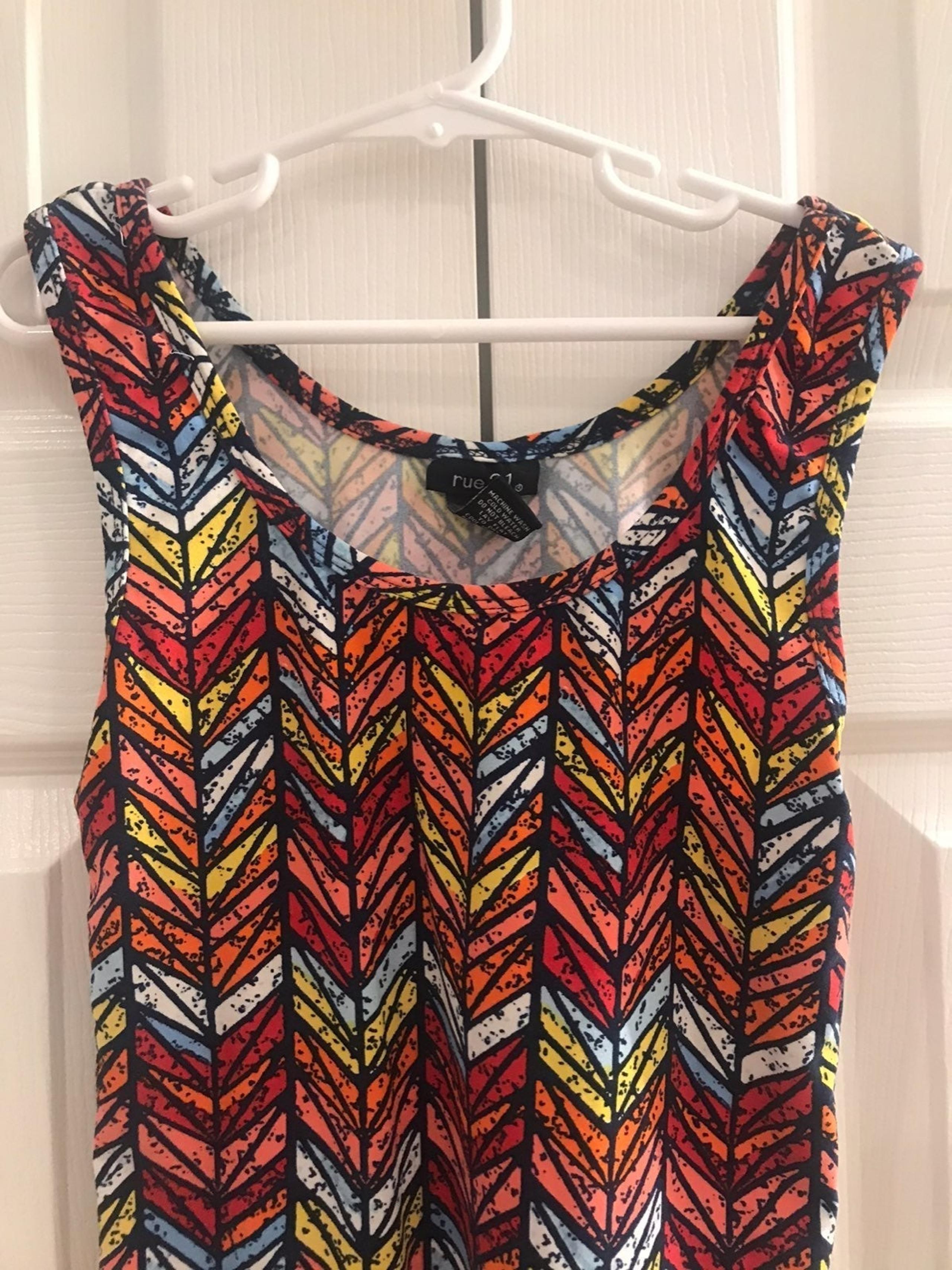 Rue21 tank