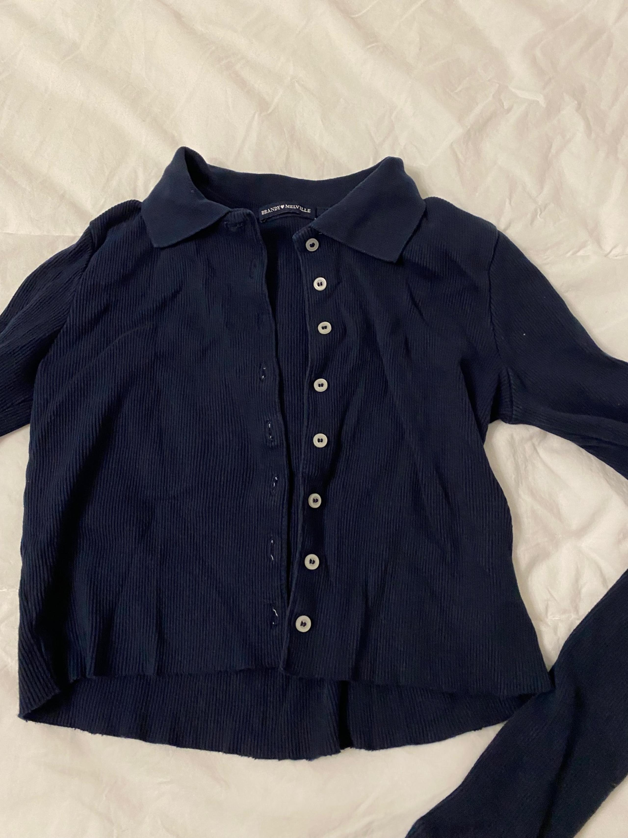 brandy melville ribbed button down long sleeve collar shirt