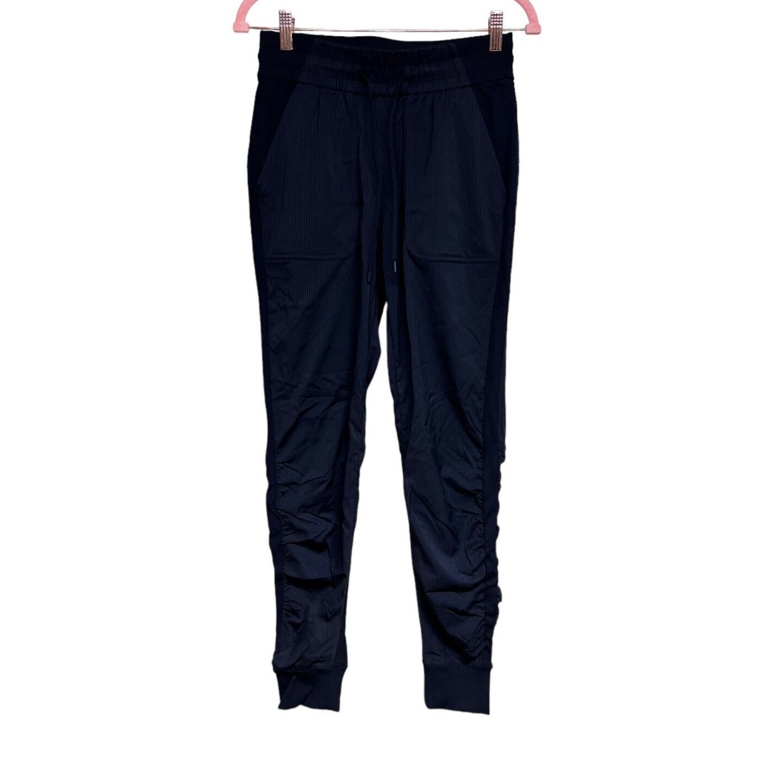 Lululemon Beyond the Studio Jogger Black Women’s Size 6