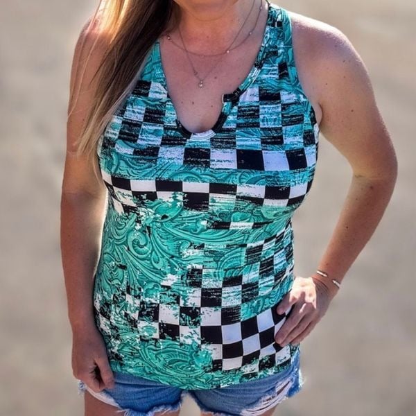 Miles Ahead Tank Checkered Design Unique Top Super Soft Size L New