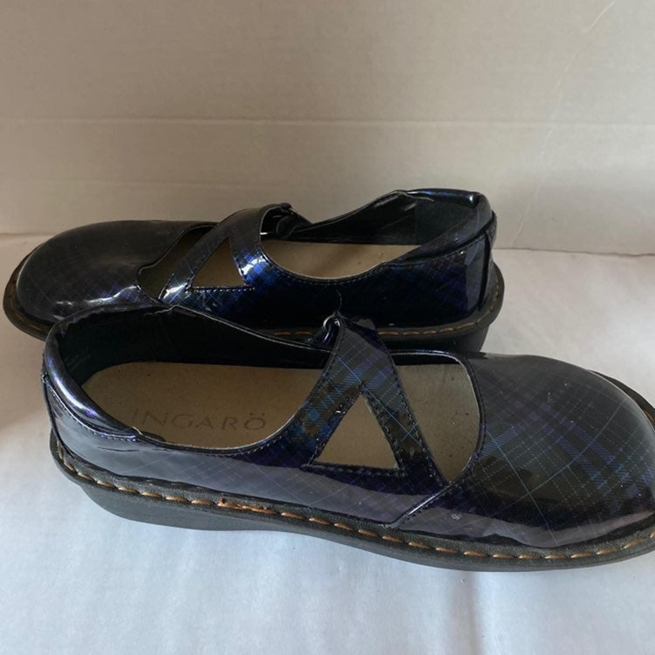 INGARO DINAH MARY JANE CLOGS