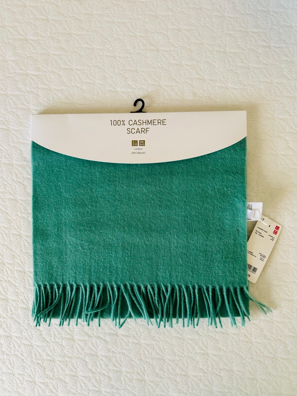 Final Sale! New Uniqlo 100% Cashmere Scarf Stole Green Extra Soft Long 69”x13”