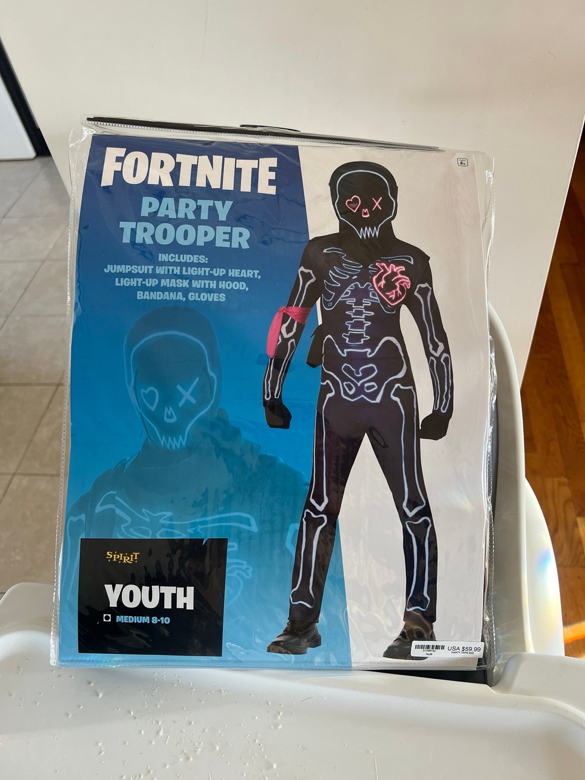 Costume