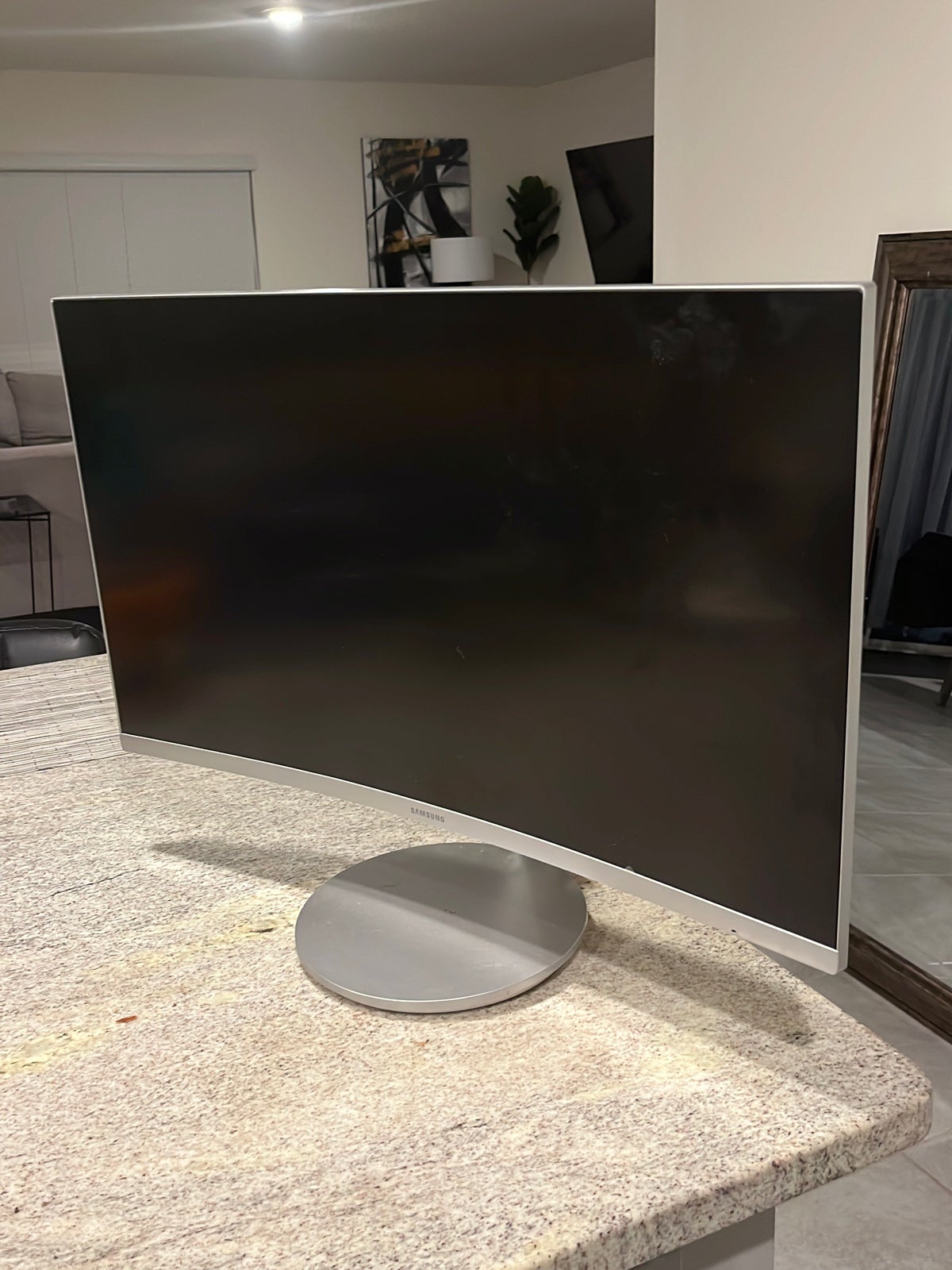 gaming monitor