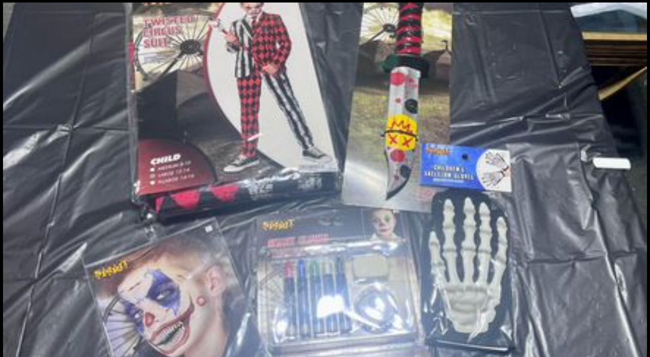 Halloween Costumes - Boys Twisted Circus Clown