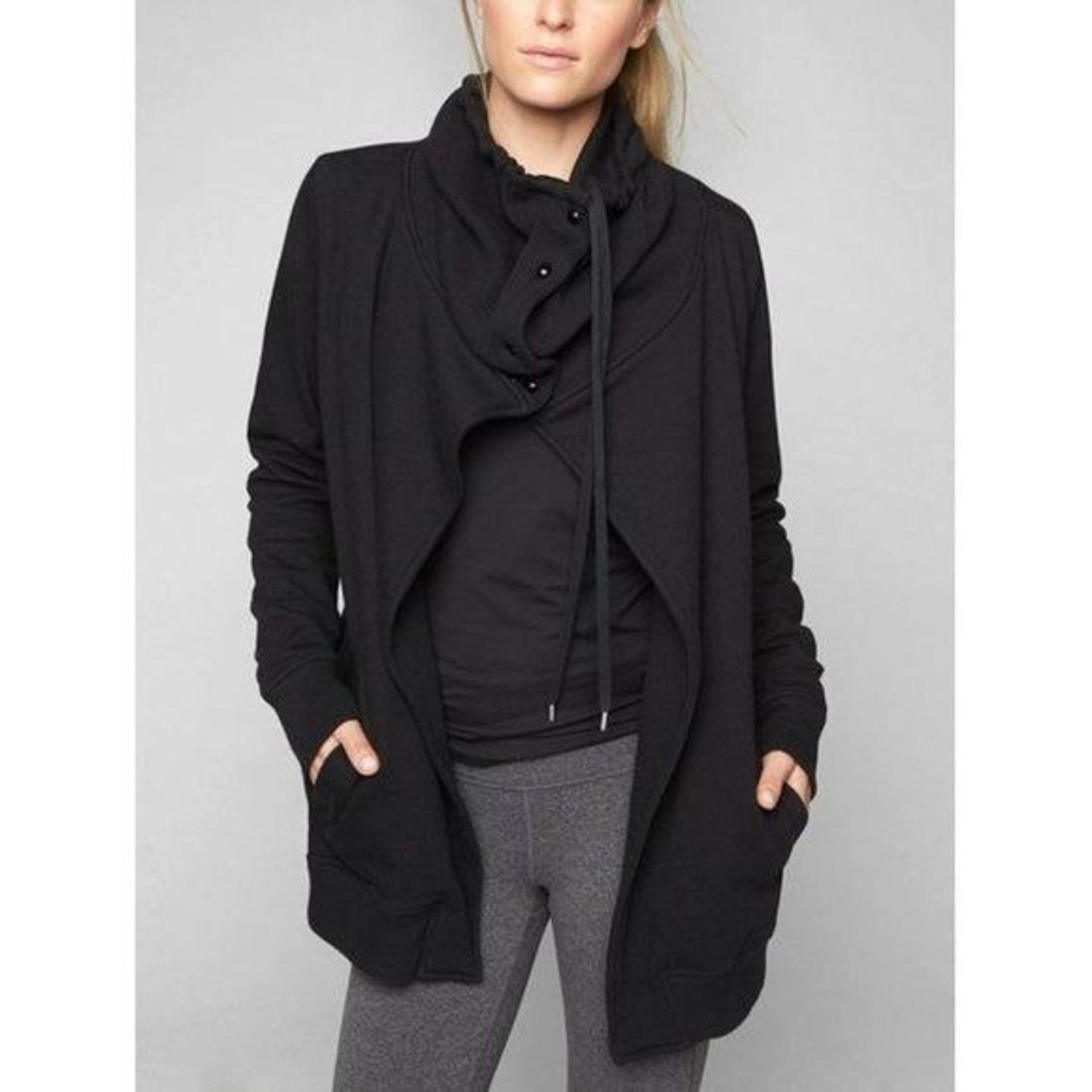 Athleta L Black Sweater Jacket Pockets WRAPPERS DELIGHT Fall Autumn Layering