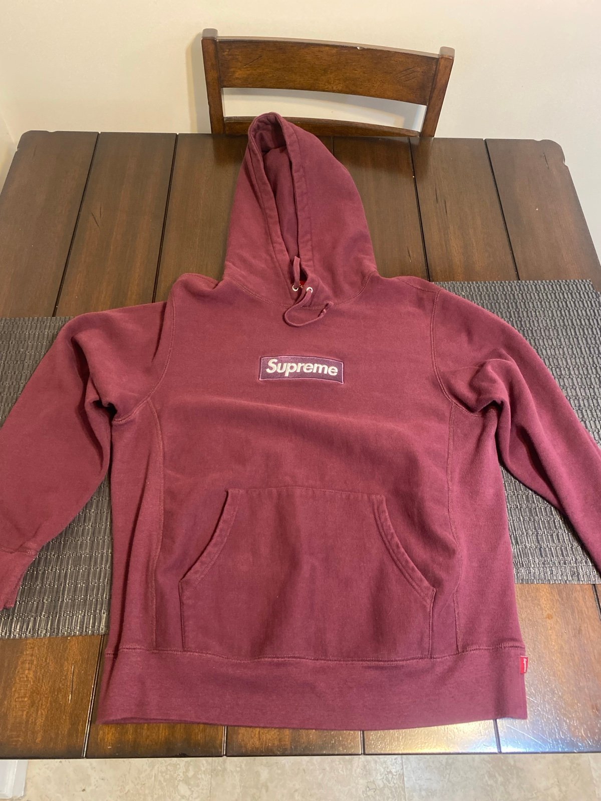 Supreme Box Logo Hooded Sweatshirt burgandy