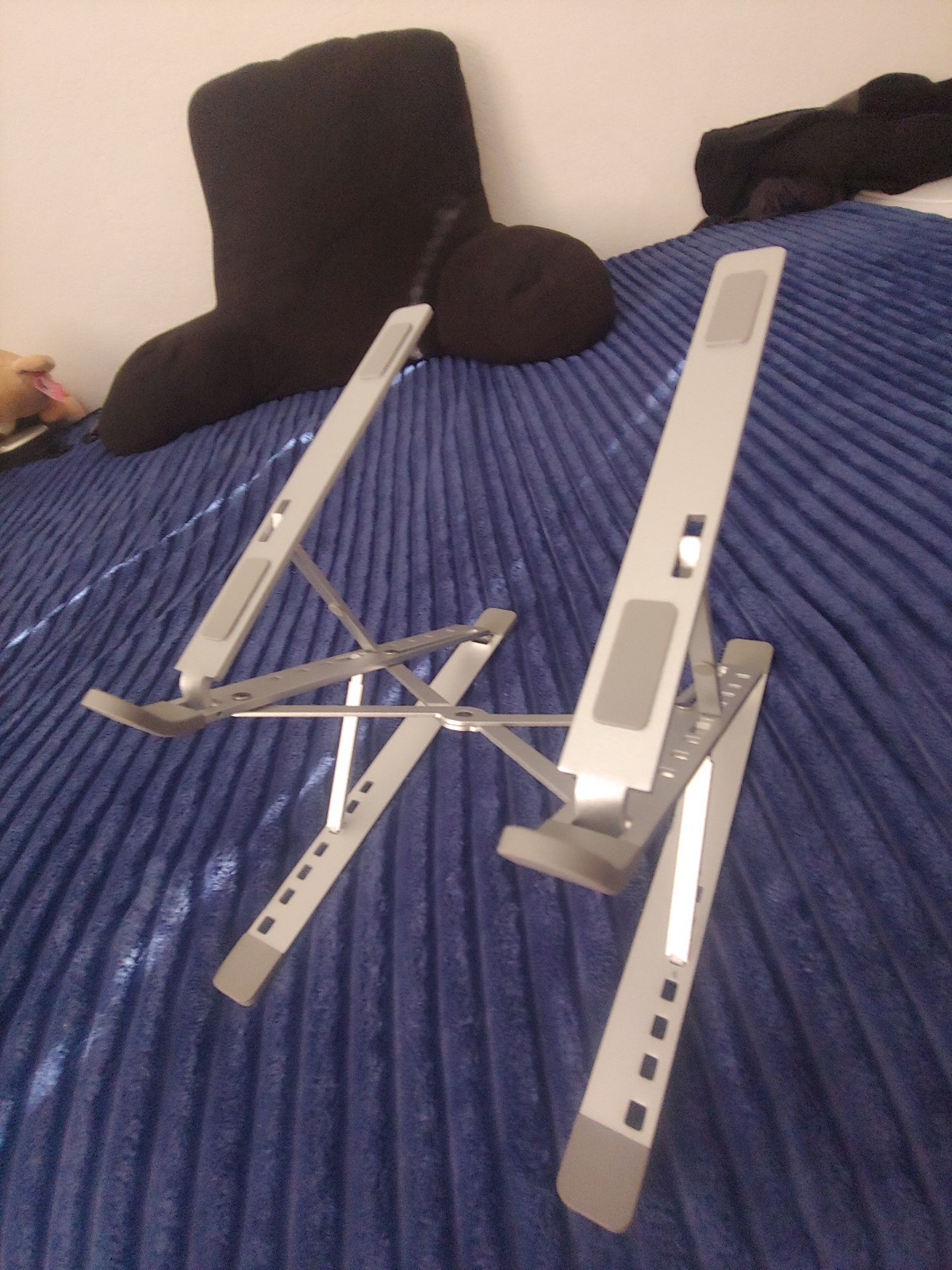 Portable Laptop stand