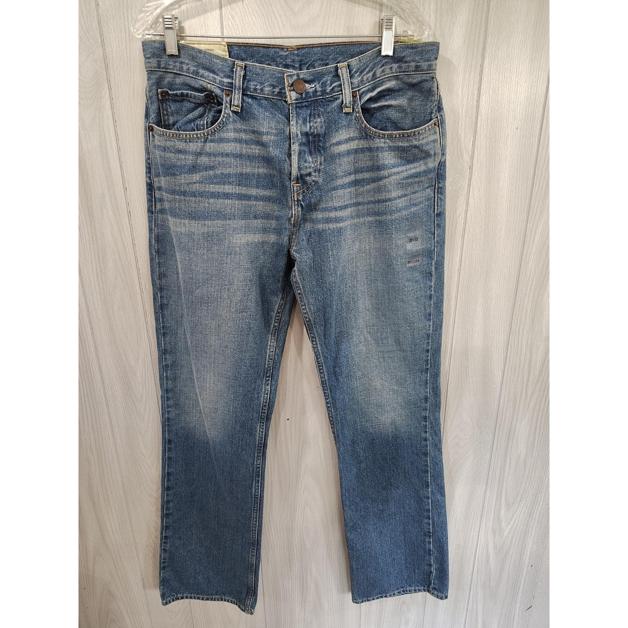 Men's NWT Hollister Denim Jeans Size 32x32 Bootcut Button Fly