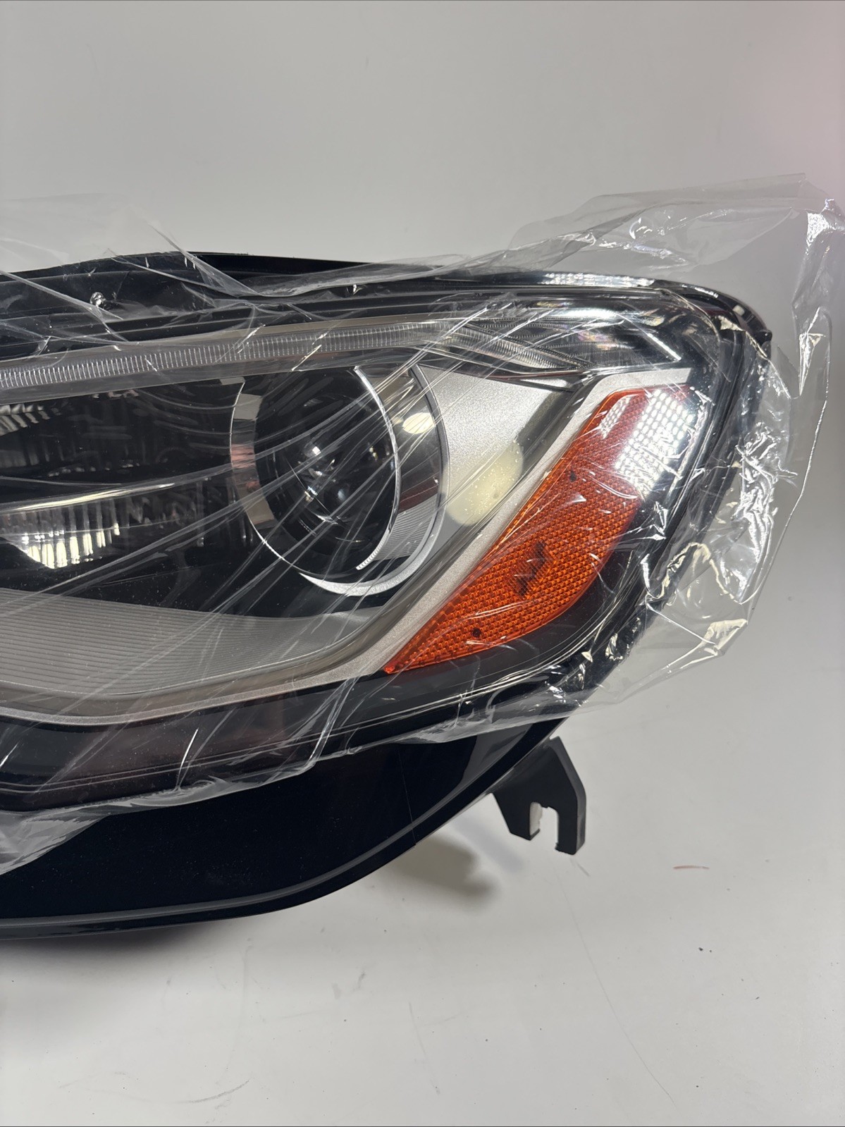 HID Headlight Left Driver Side W/ LED DRL For 2016-2018 Audi A6 S6 4G0941043H US