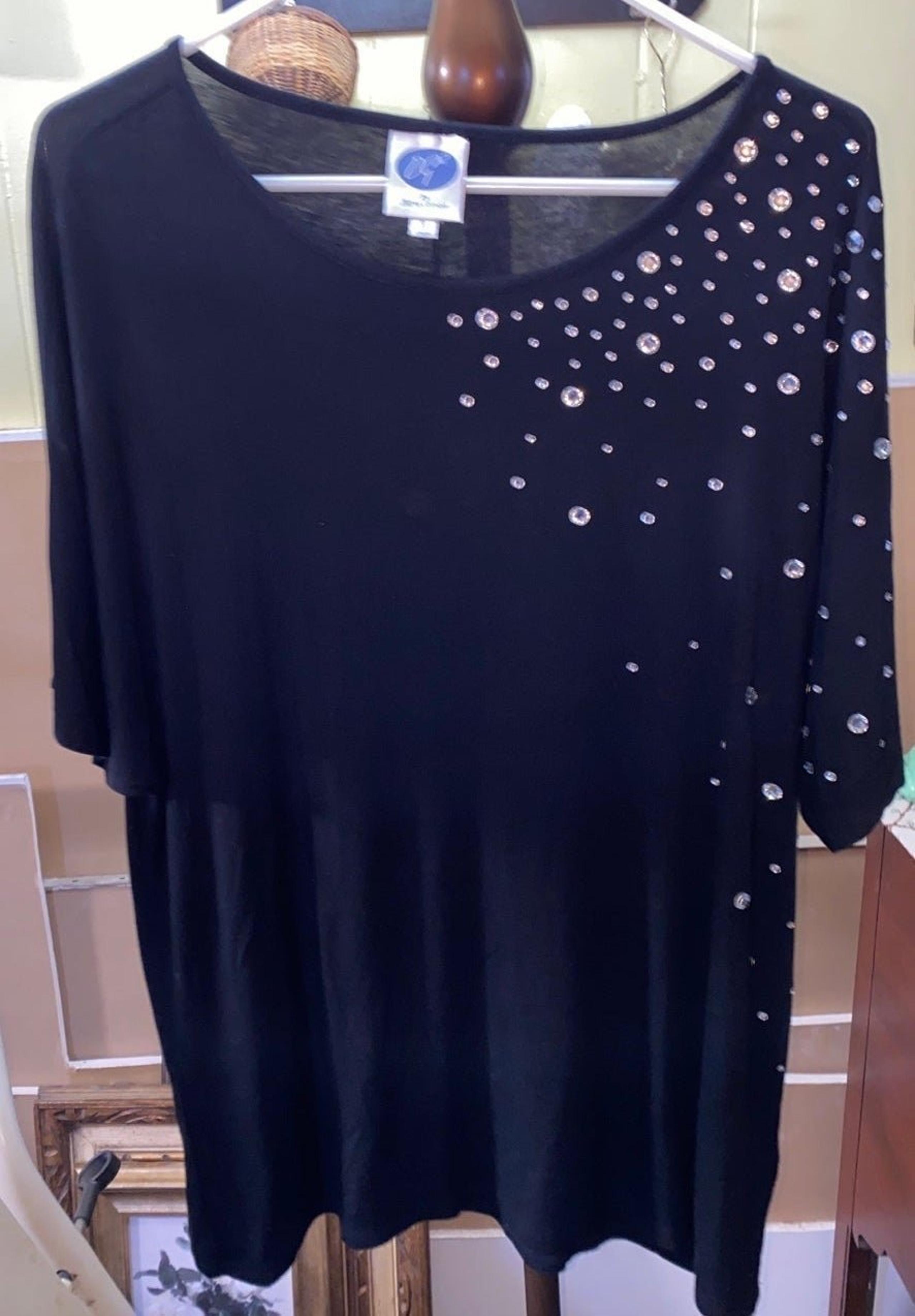 DG2 WM OVERSZ SM SOFT RHINESTONE TOP