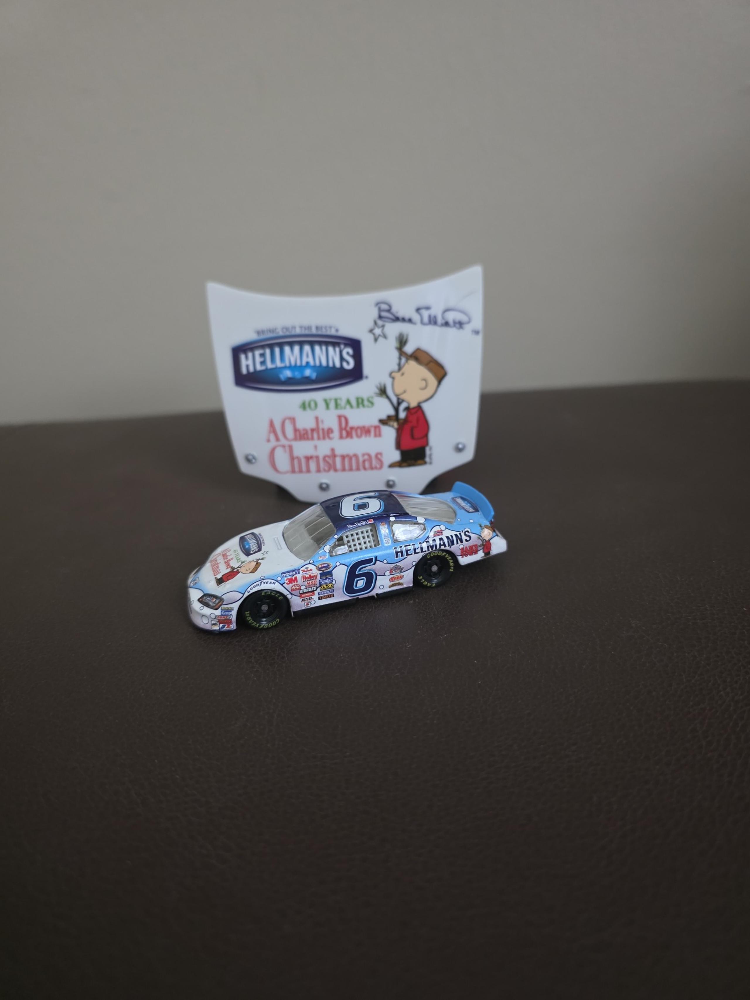 1/64 Bill Elliott Hellman's 40 Years of A Charlie Brown's Christmas with Hood