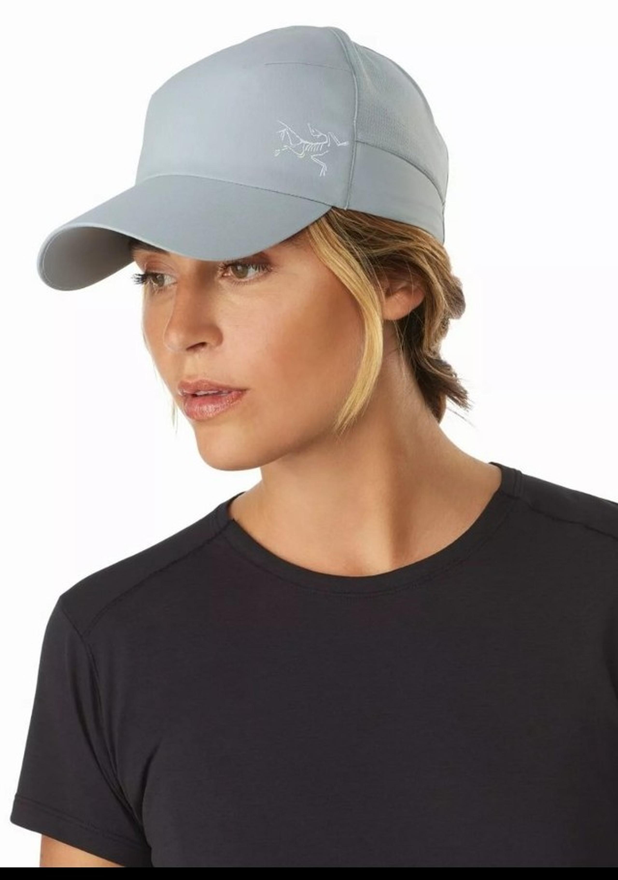 Arc'teryx Unisex CALVUS CAP SZIE:L/XL Baby Blue Adjustable
Outdoor Casual