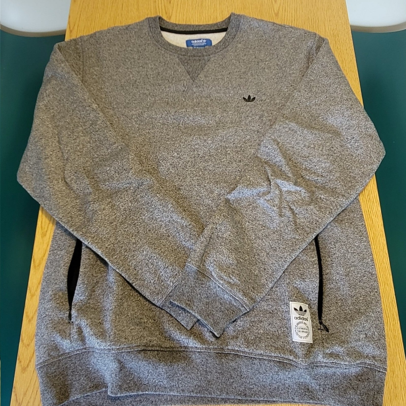 Adidas Originals trefoil Crewneck sweater heather grey sz large