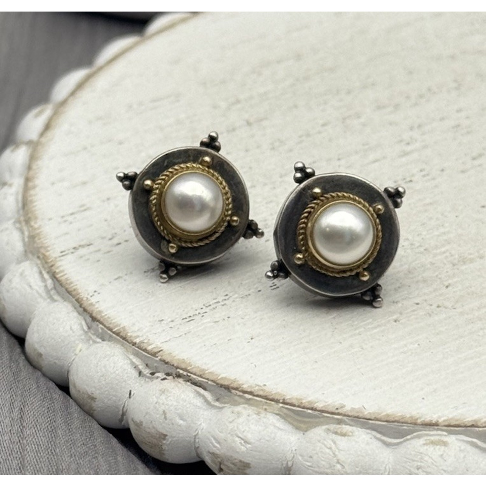 Vintage 22k & 925 Pearl Stud Earrings 4.81G / 0.6in