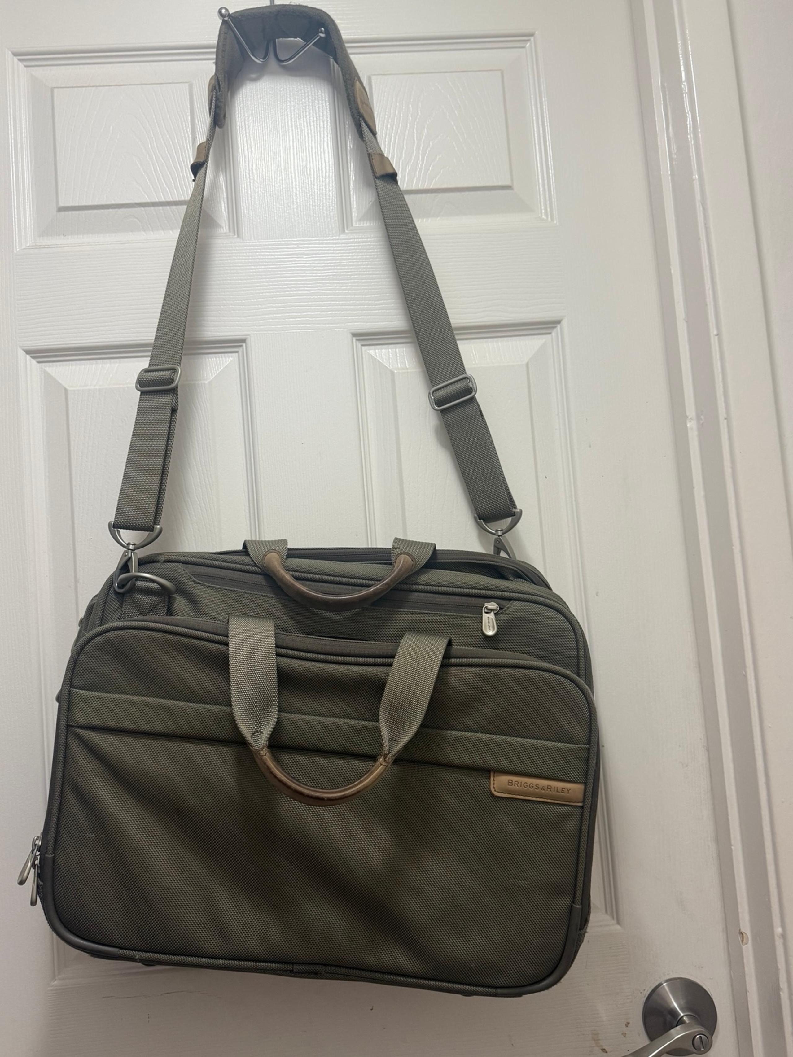 Briggs & Riley Organized Laptop Briefcase