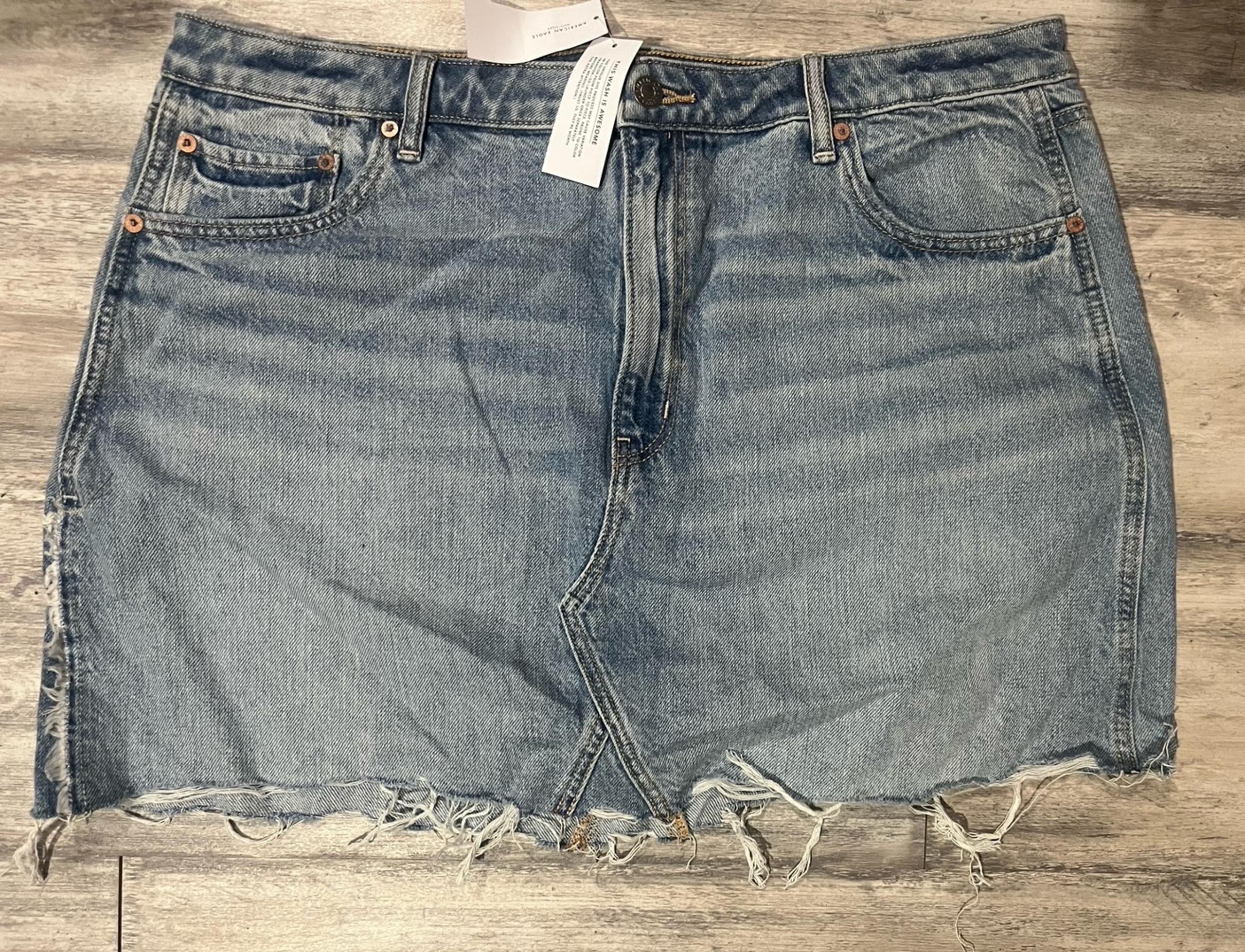 NWT American Eagle Super Hi-Rise A line denim skirt 18