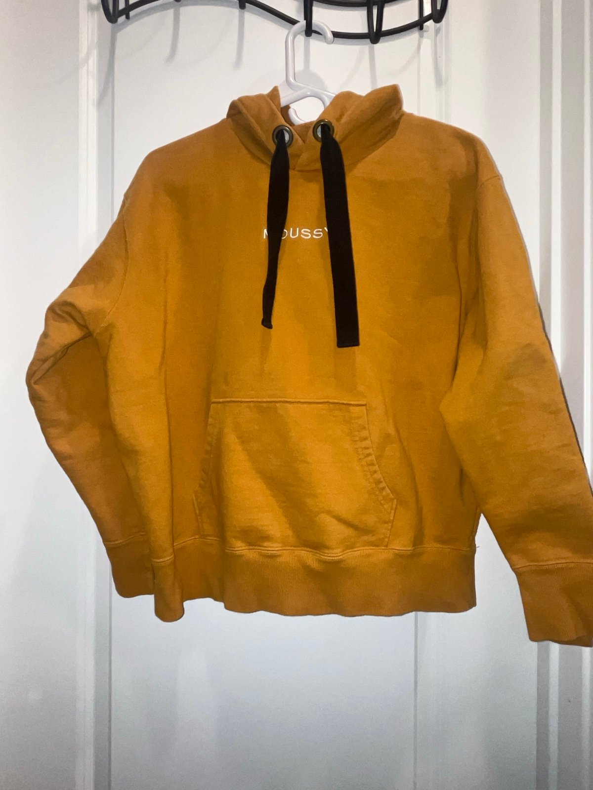 Moussy yellow hoodie