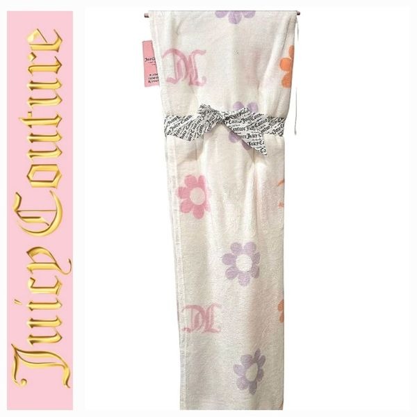 Juicy Couture Home JC Logo Floral Oversized Plush Throw Blanket- Twin