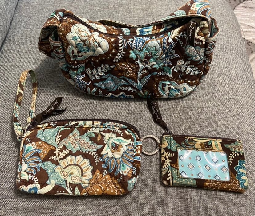Vera Bradley Java Blue Maggie Purse, Wristlet, ID Holder RETIRED