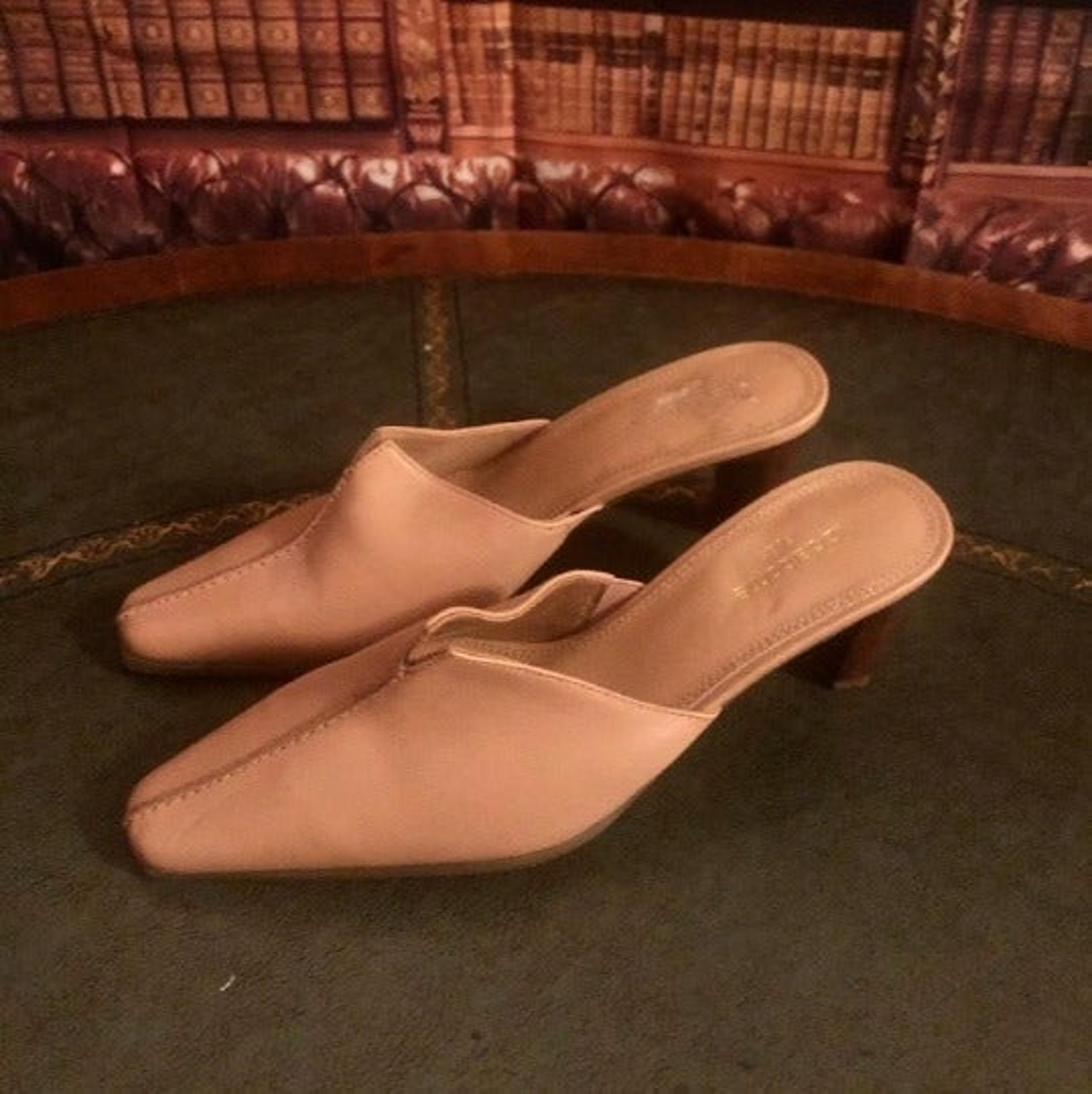 Timeless Liz Claiborne Mules