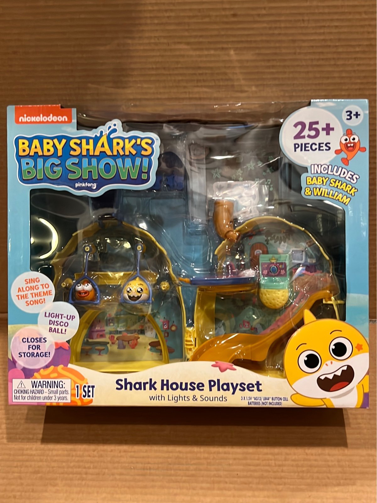 Baby Shark's Big Show! Shark House Playset