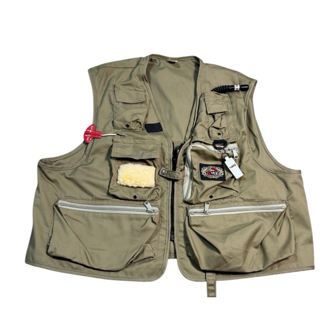 Stearns Vintage Inflatable anglers vest adult Khaki zip up Model Av–4442 XL