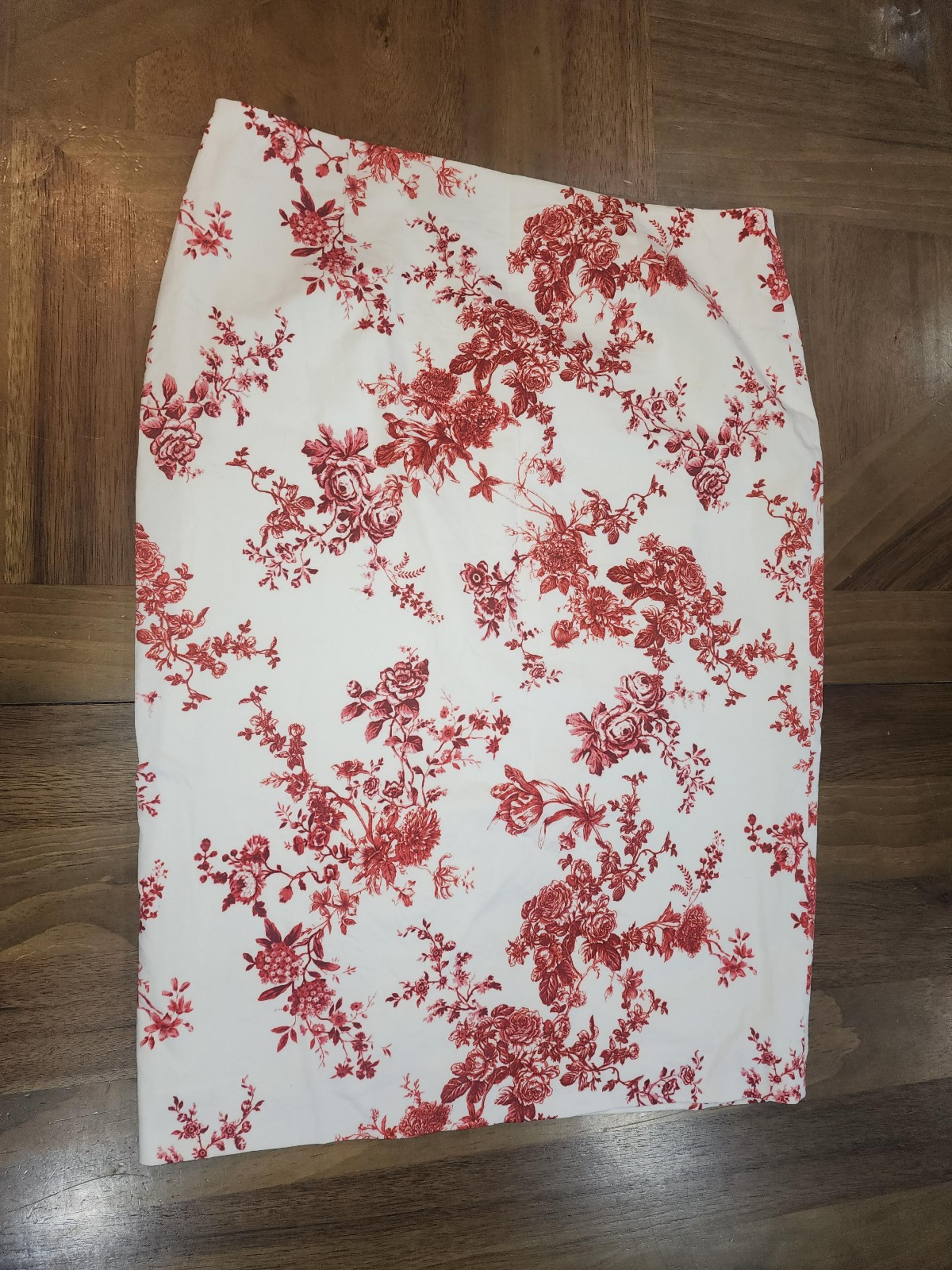 Antonio Melani White Pencil Skirt w Red Floral Design Sz 12 Classic Womens