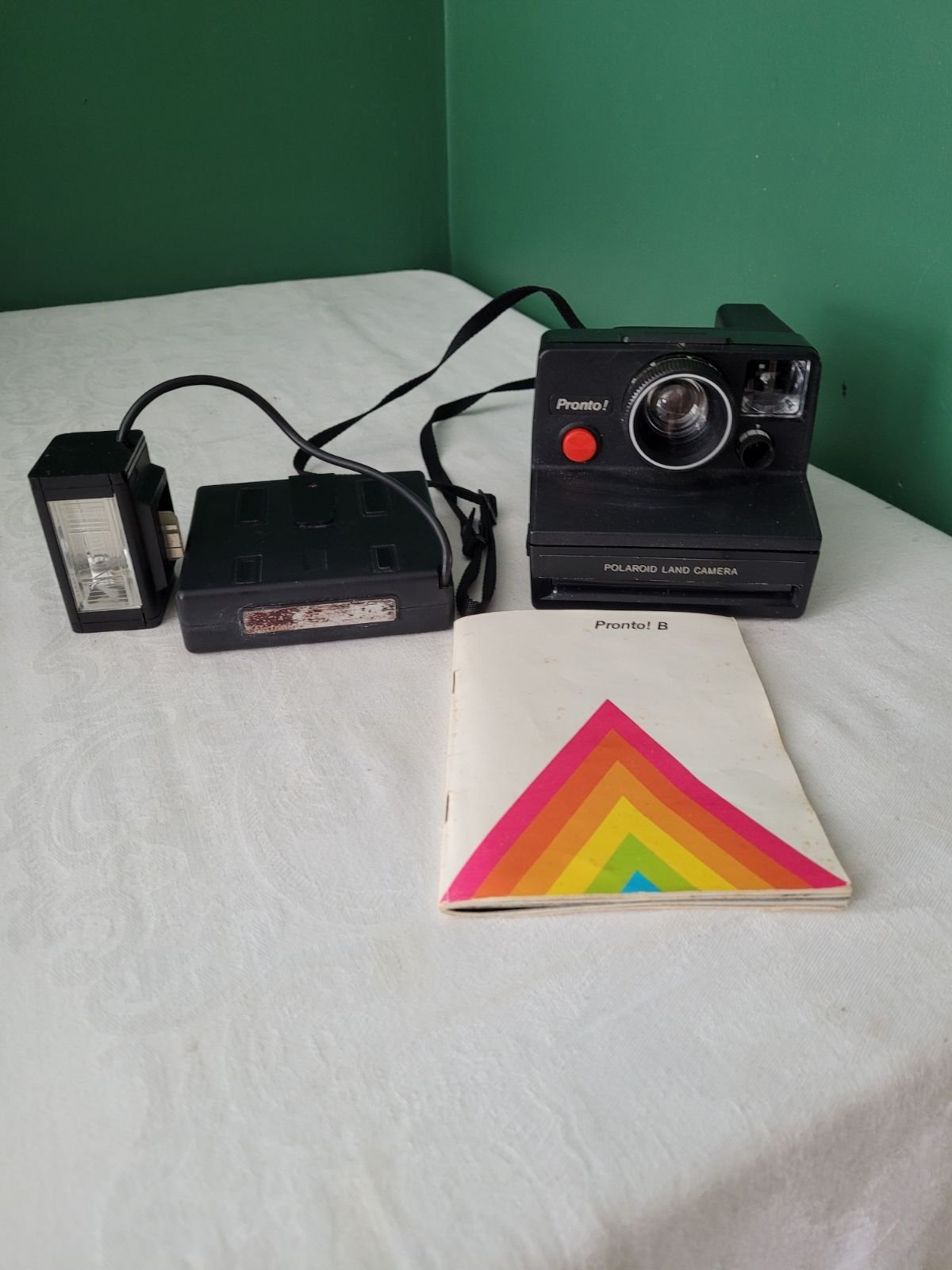 Polaroid Land Pronto Camera