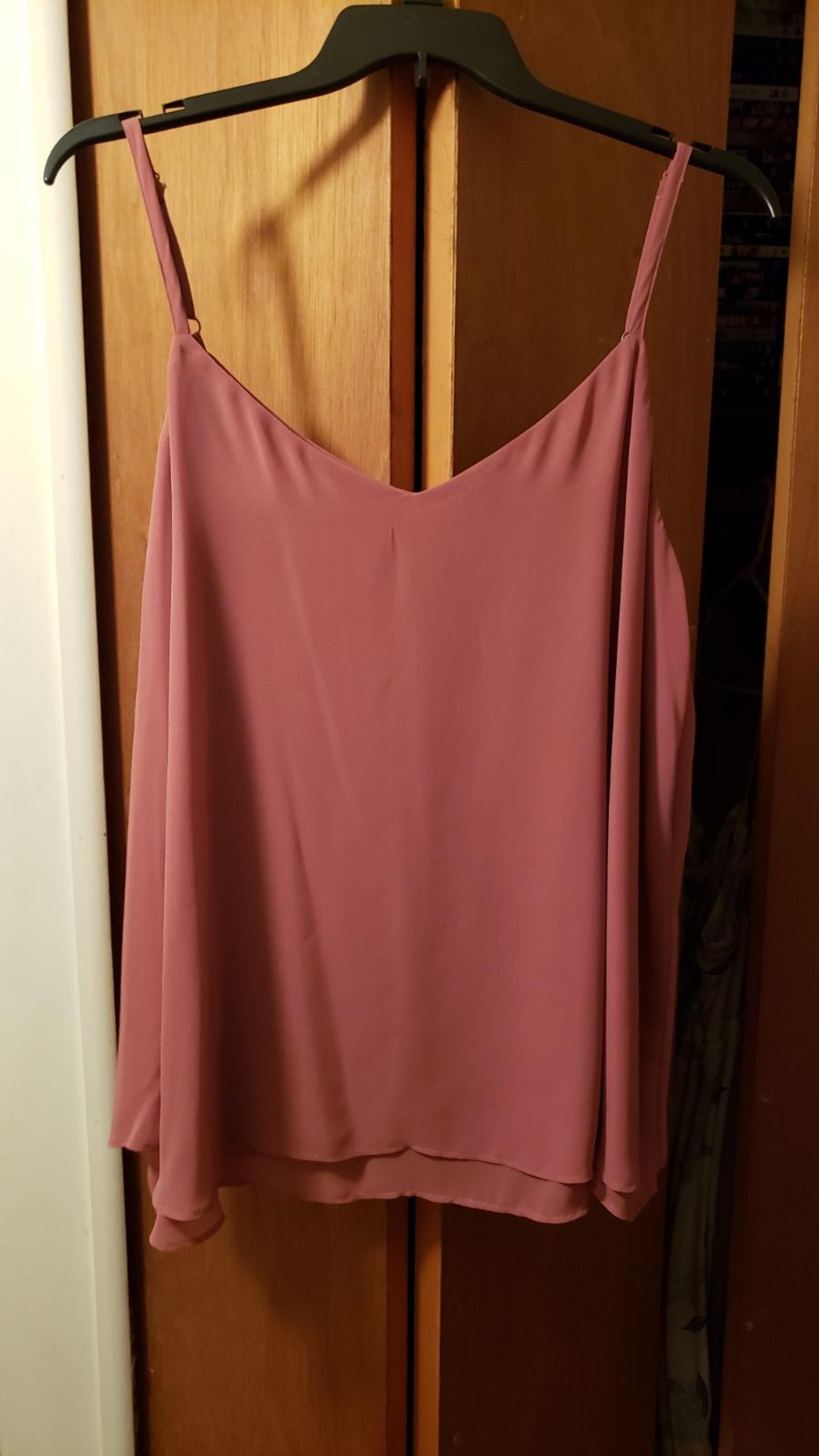 Torrid tank top size 3 pink