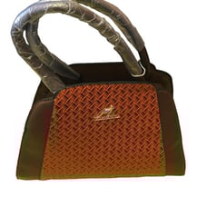 dsiahakula purse handbag shoulderbag Taupe NWT