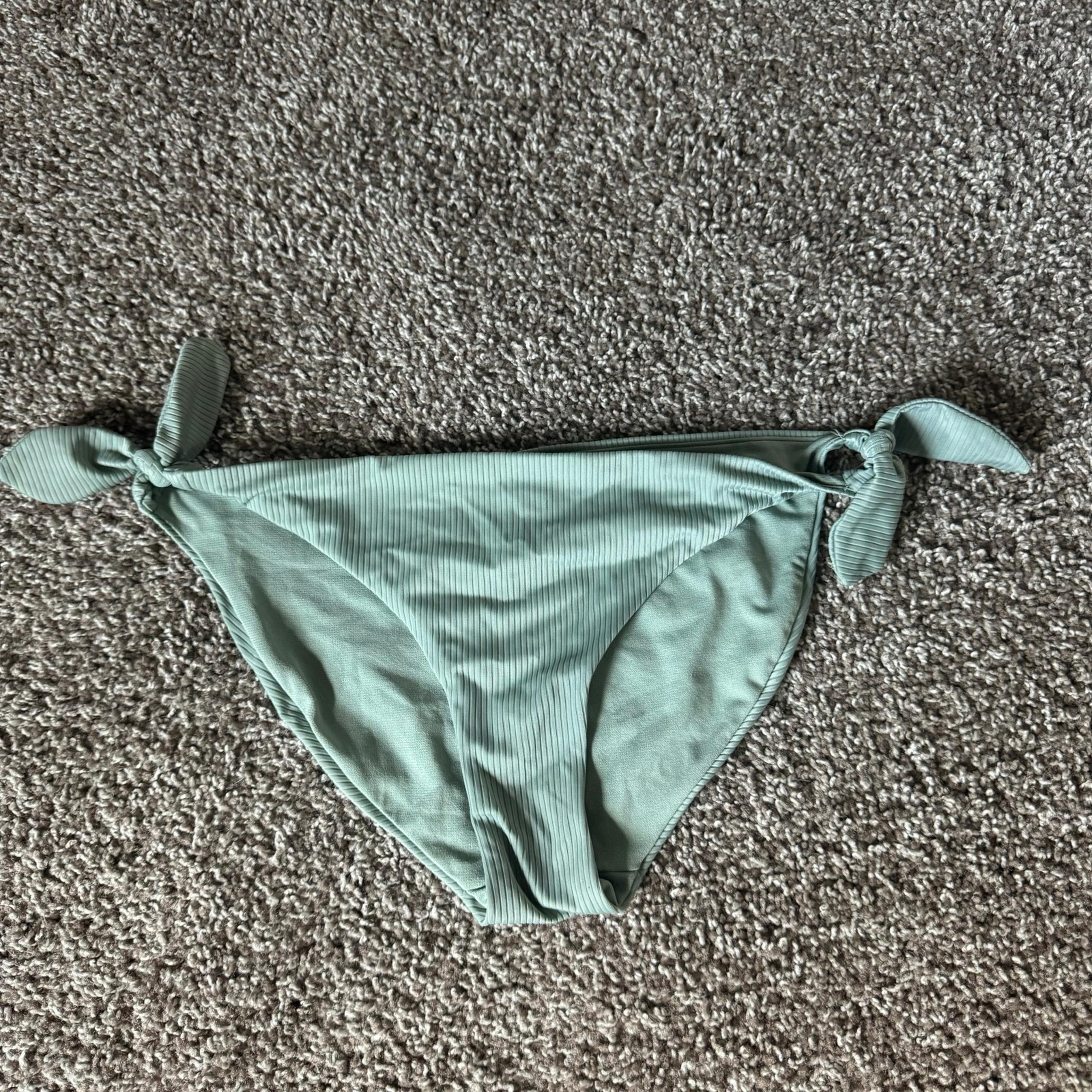 Bikini Bottoms