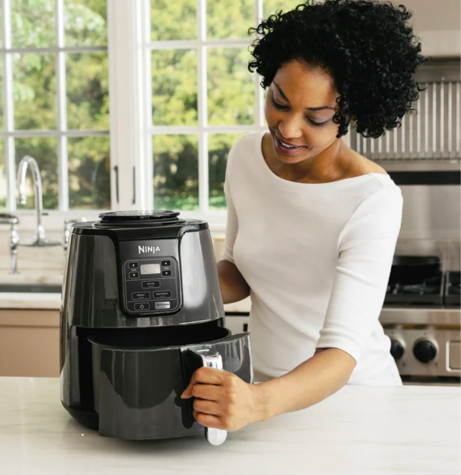 The Ninja Air Fryer: A Versatile and Healthy Cooking Appliance