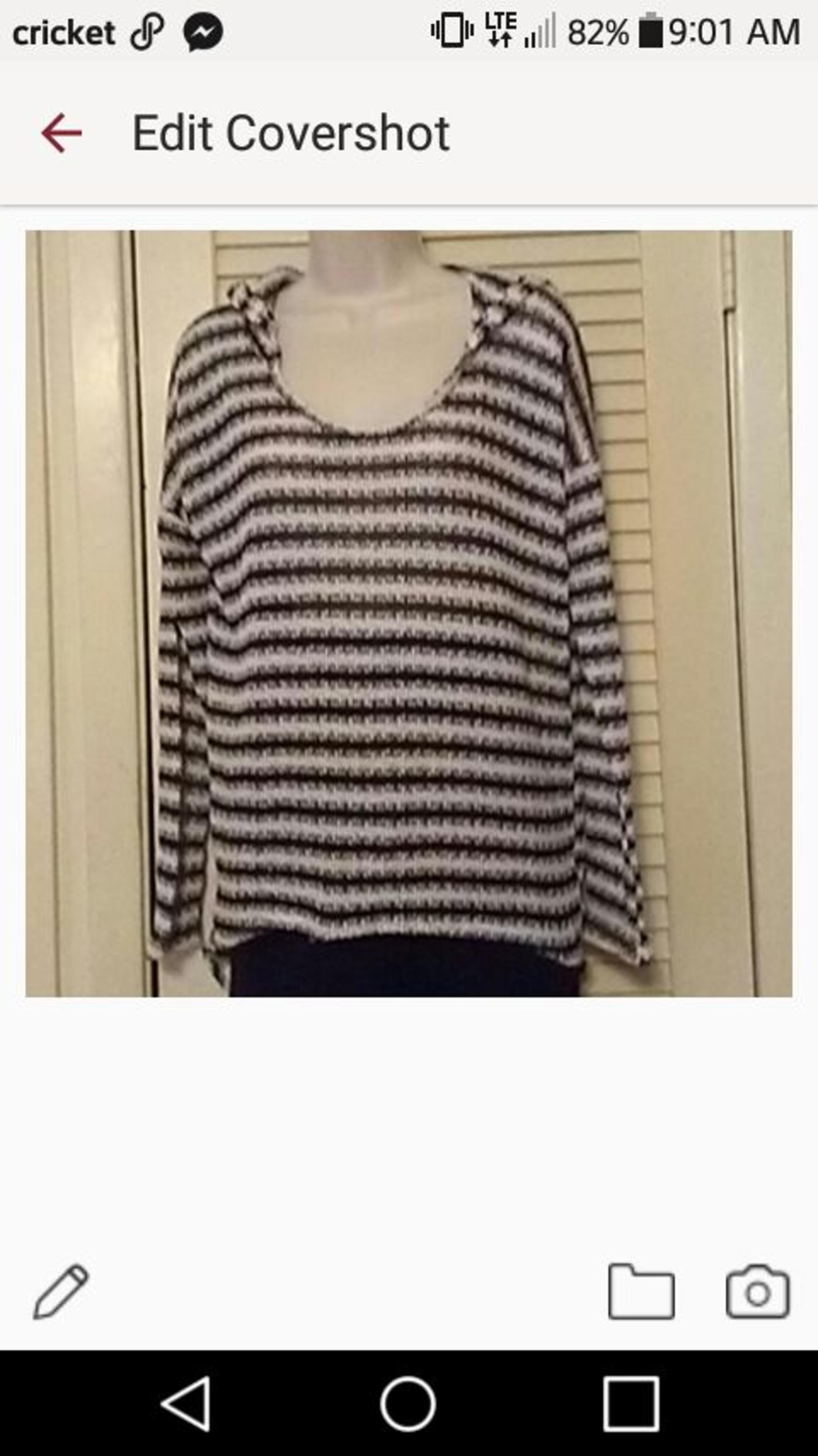 SIZE M CHAROTTE RUSSE KNIT HOOED TOP