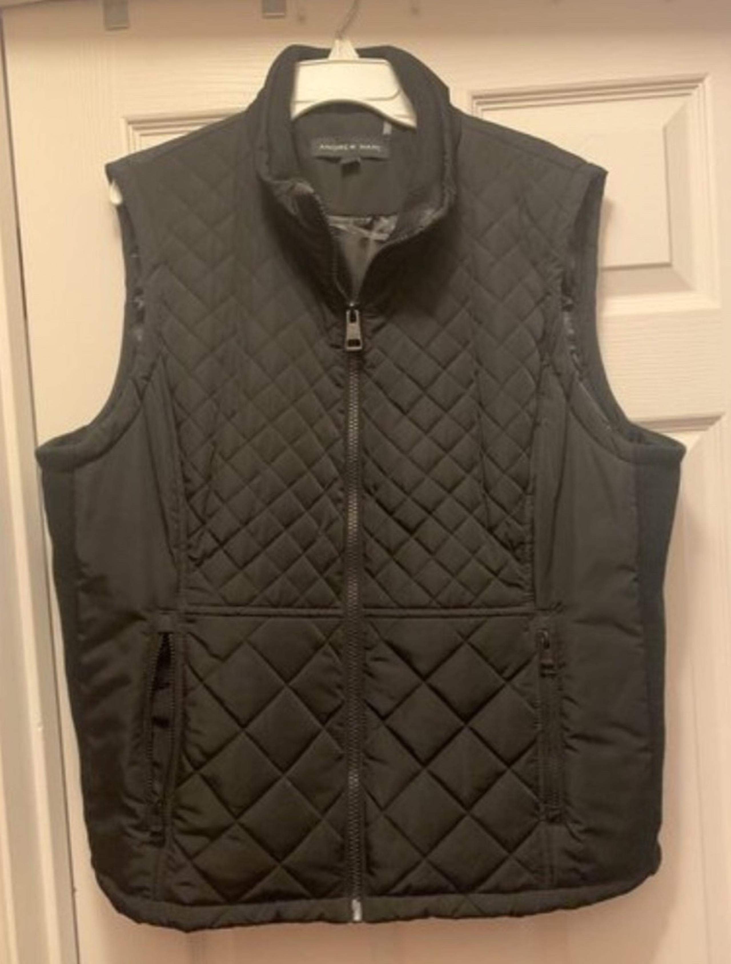LN Andrew Marc Womens’ Black Quilted Vest Jacket