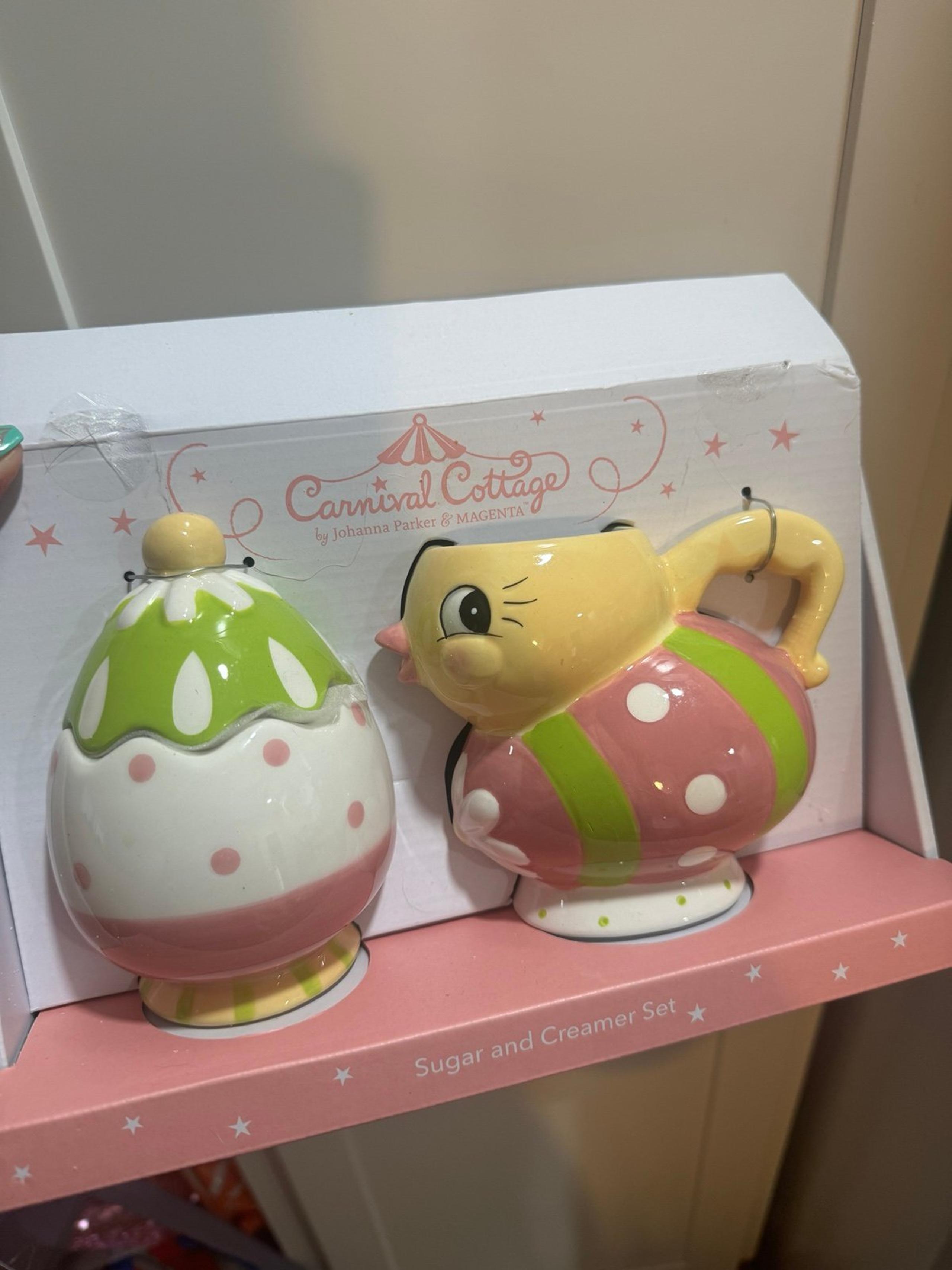 Cardinal cottage sugar and creamer