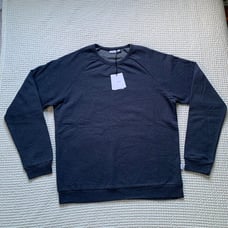 NWT onia sweater mens