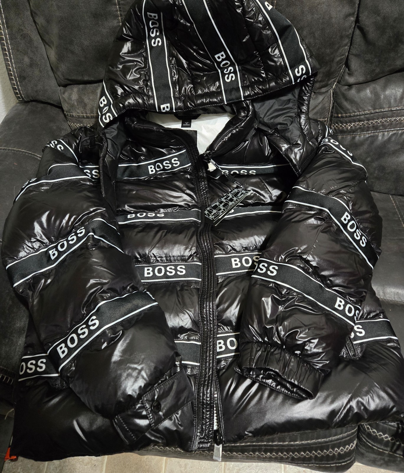 Hugo Boss Dobel Logo Quilted Puffer Jacket Large Retails 645