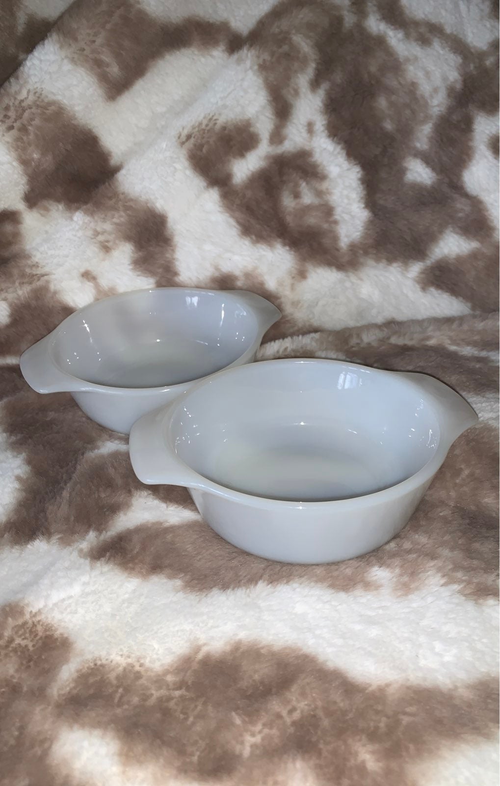 Fire-King Milk Glass Dish 472 vintage