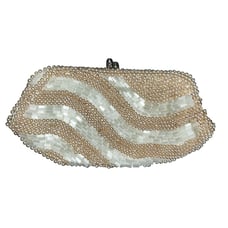 La Regale Hong Kong Vintage Kiss Clasp Beaded Evening Bag in Cream/White