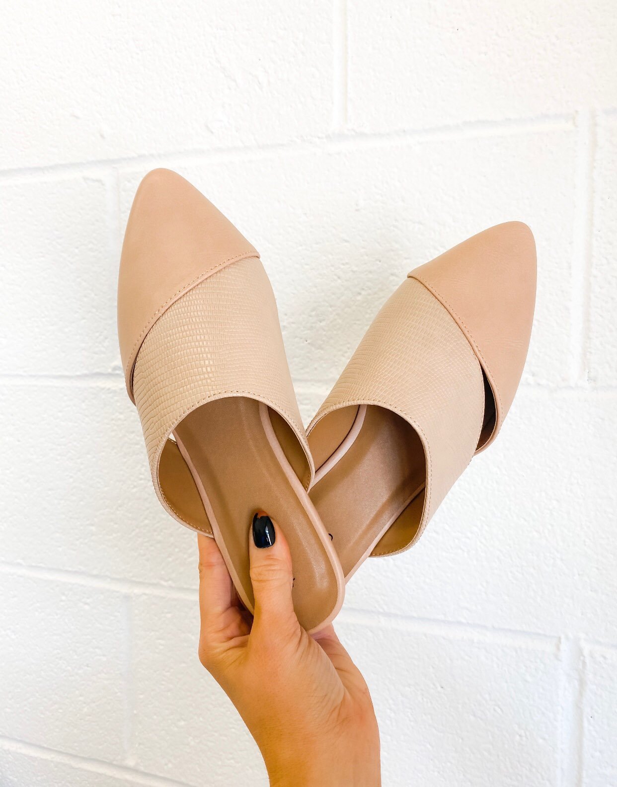 Willow Flat Mules