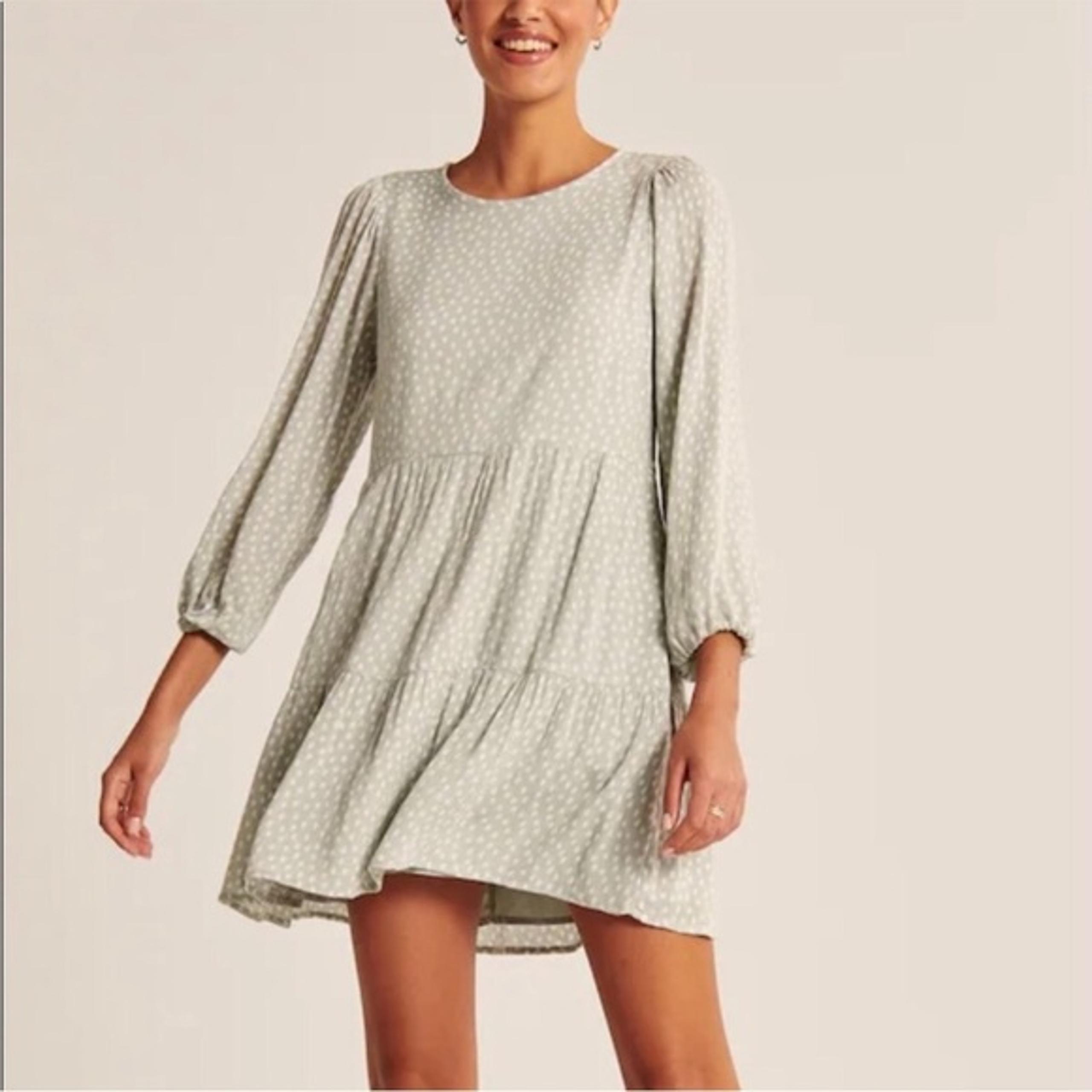 Abercrombie & Fitch Trapeze Mini Dress size medium pockets