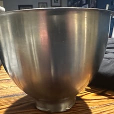 Kitchen Aid Mixing Bowl/whisk attachment