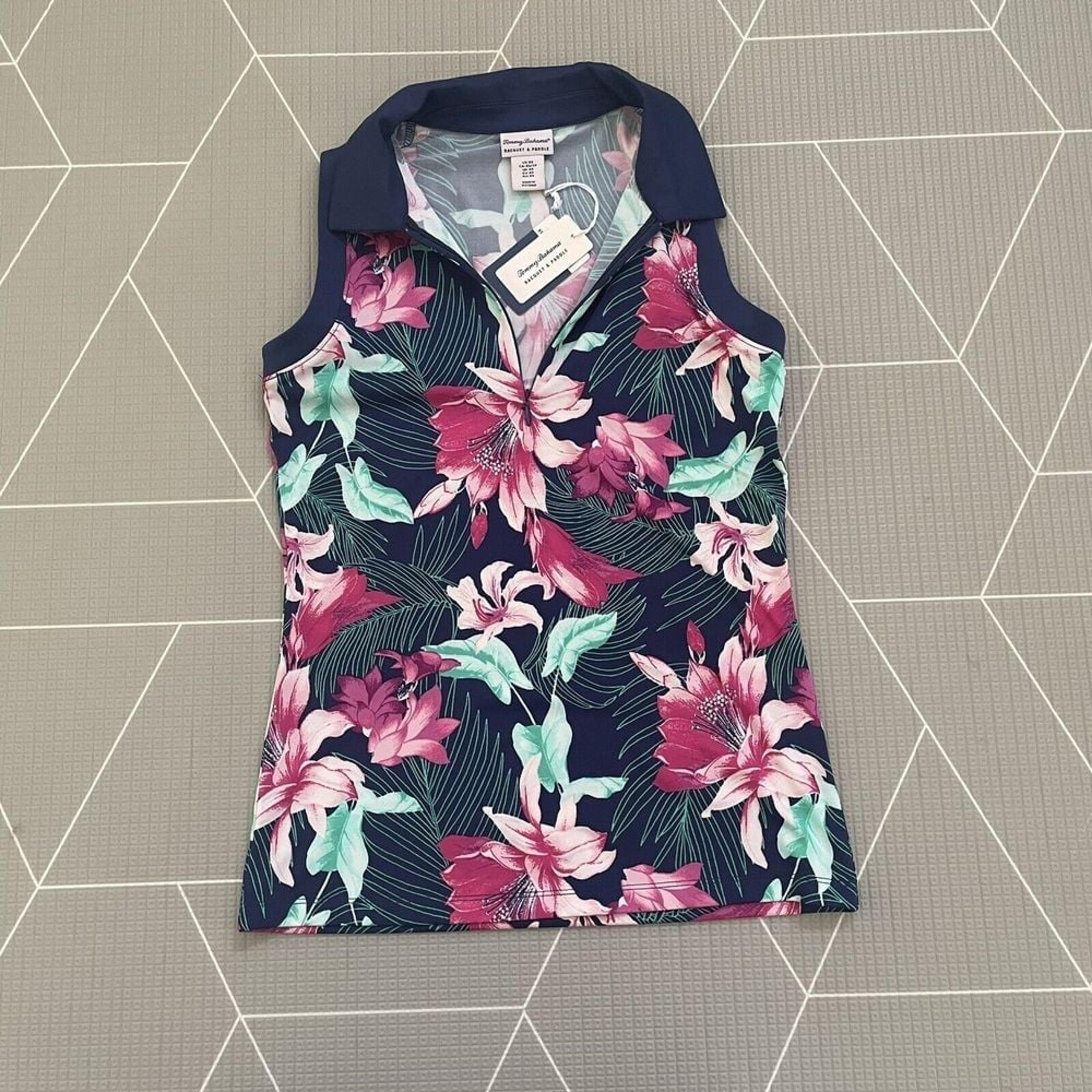 NEW Tommy Bahama Women's XS Racquet & Paddle Golf Sleeveless Shirt UPF 50