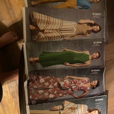 Bundle of 5 Vogue Patterns for Women