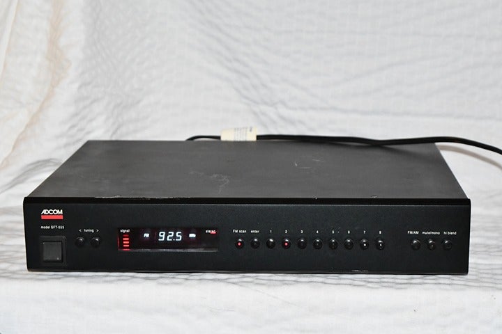 Adcom GFT-555 Digital Am/FM Stereo Tuner Radio 515b3 4/23